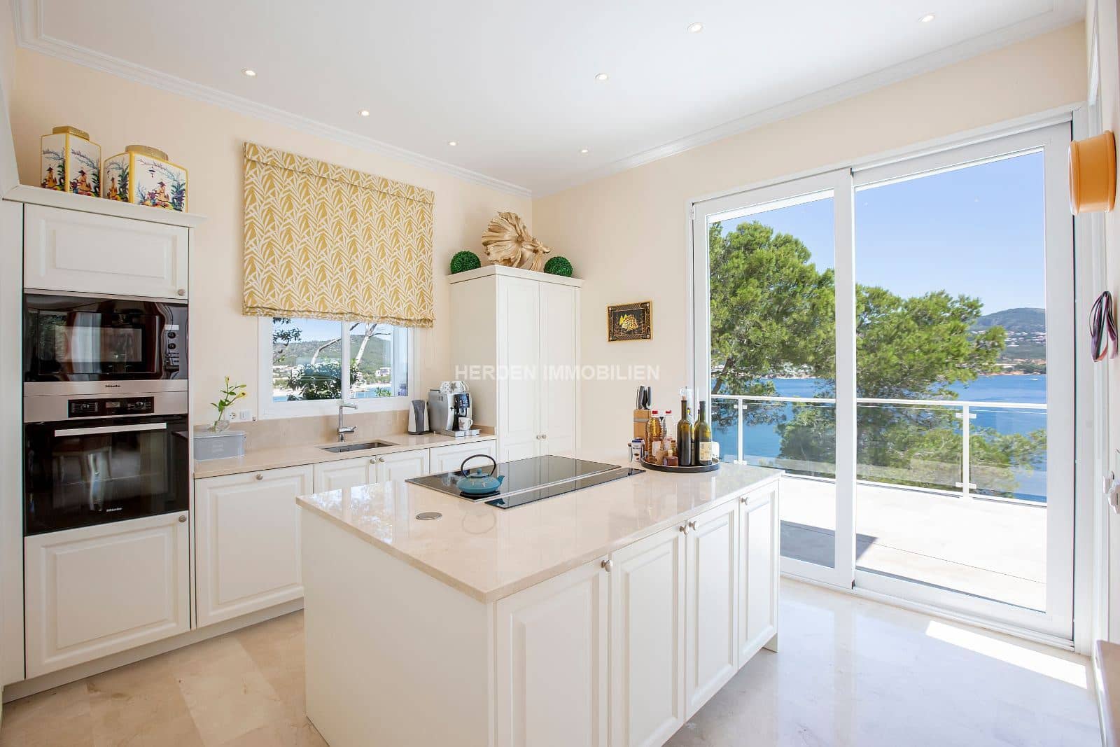 Chalet de 5 habitaciones en Calvià en venta con piscina - 8.200.000 € (Ref: 9734033)