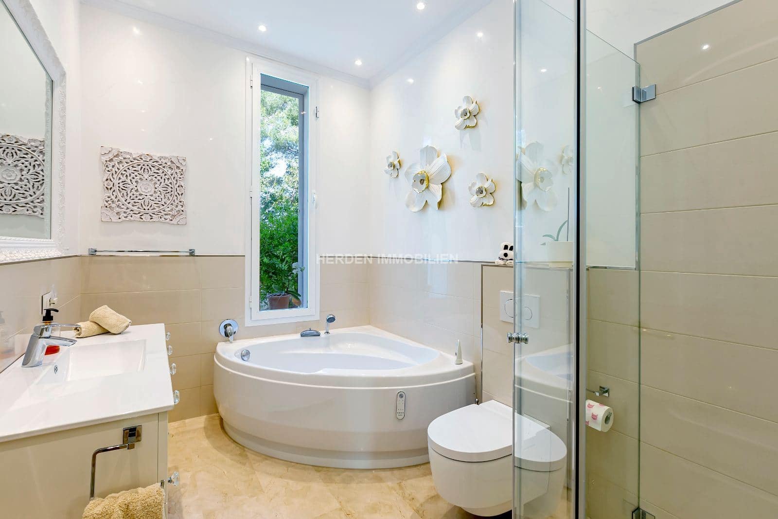 Chalet de 5 habitaciones en Calvià en venta con piscina - 8.200.000 € (Ref: 9734033)