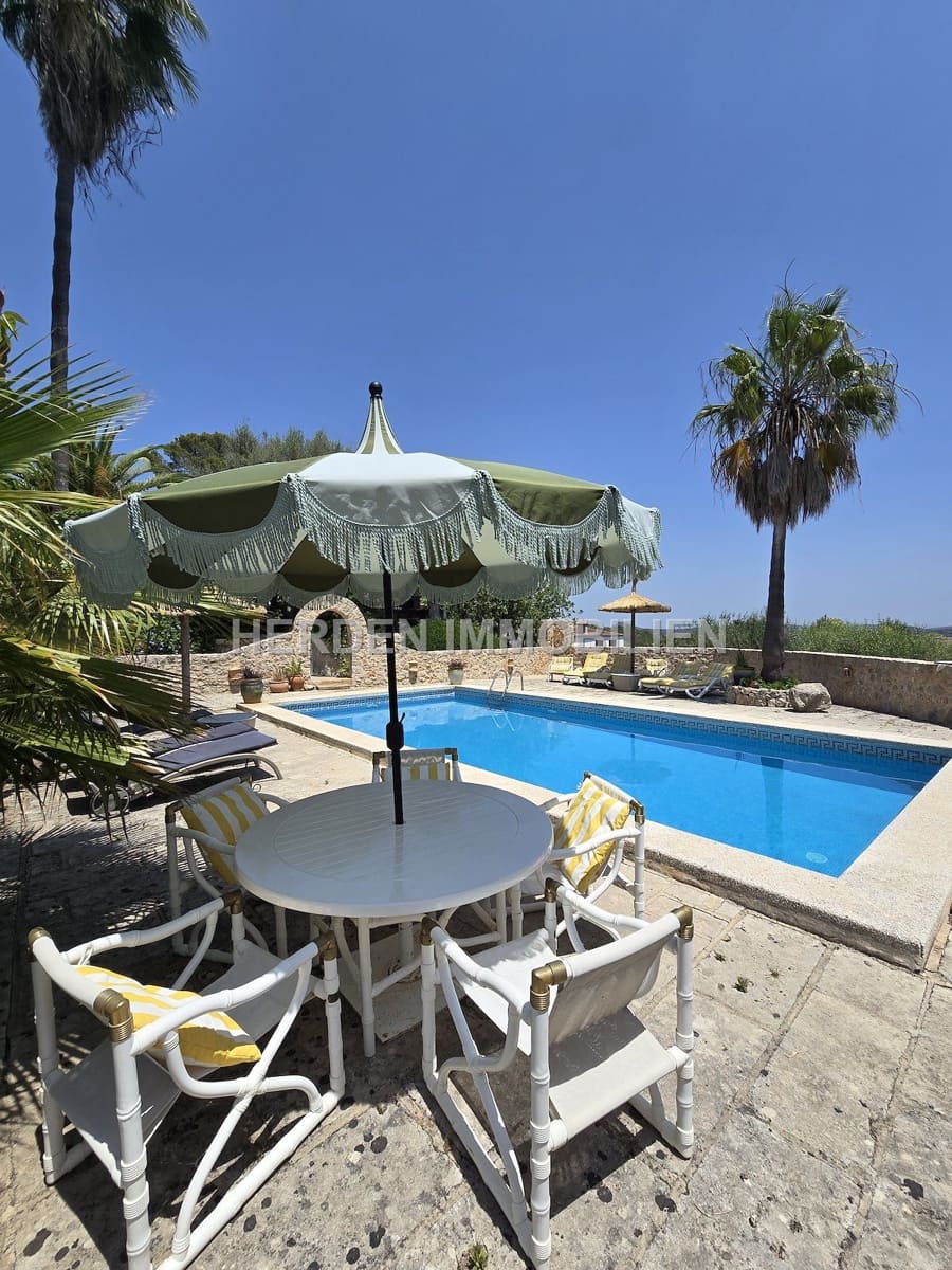 12 quarto Quinta/Casa Rural para venda em Montuiri com piscina - 2 450 000 € (Ref: 9734038)