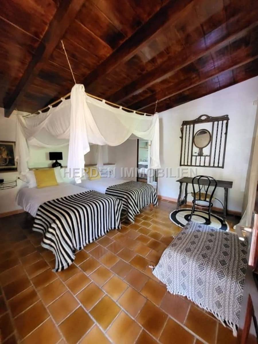 12 quarto Quinta/Casa Rural para venda em Montuiri com piscina - 2 450 000 € (Ref: 9734038)