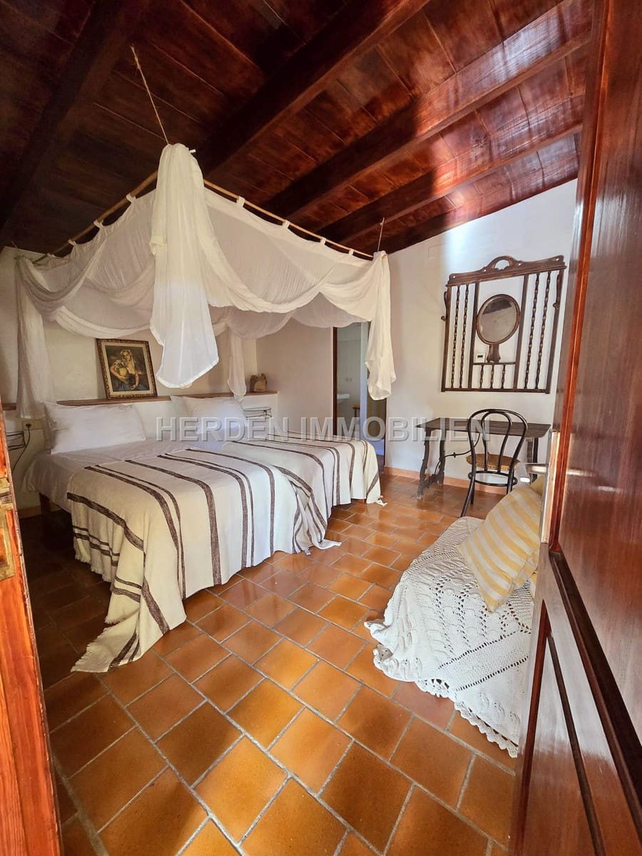 12 quarto Quinta/Casa Rural para venda em Montuiri com piscina - 2 450 000 € (Ref: 9734038)