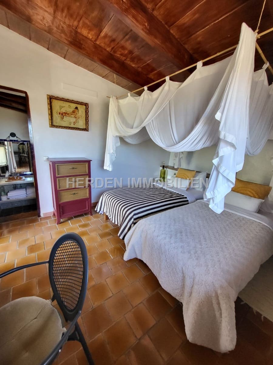 12 quarto Quinta/Casa Rural para venda em Montuiri com piscina - 2 450 000 € (Ref: 9734038)