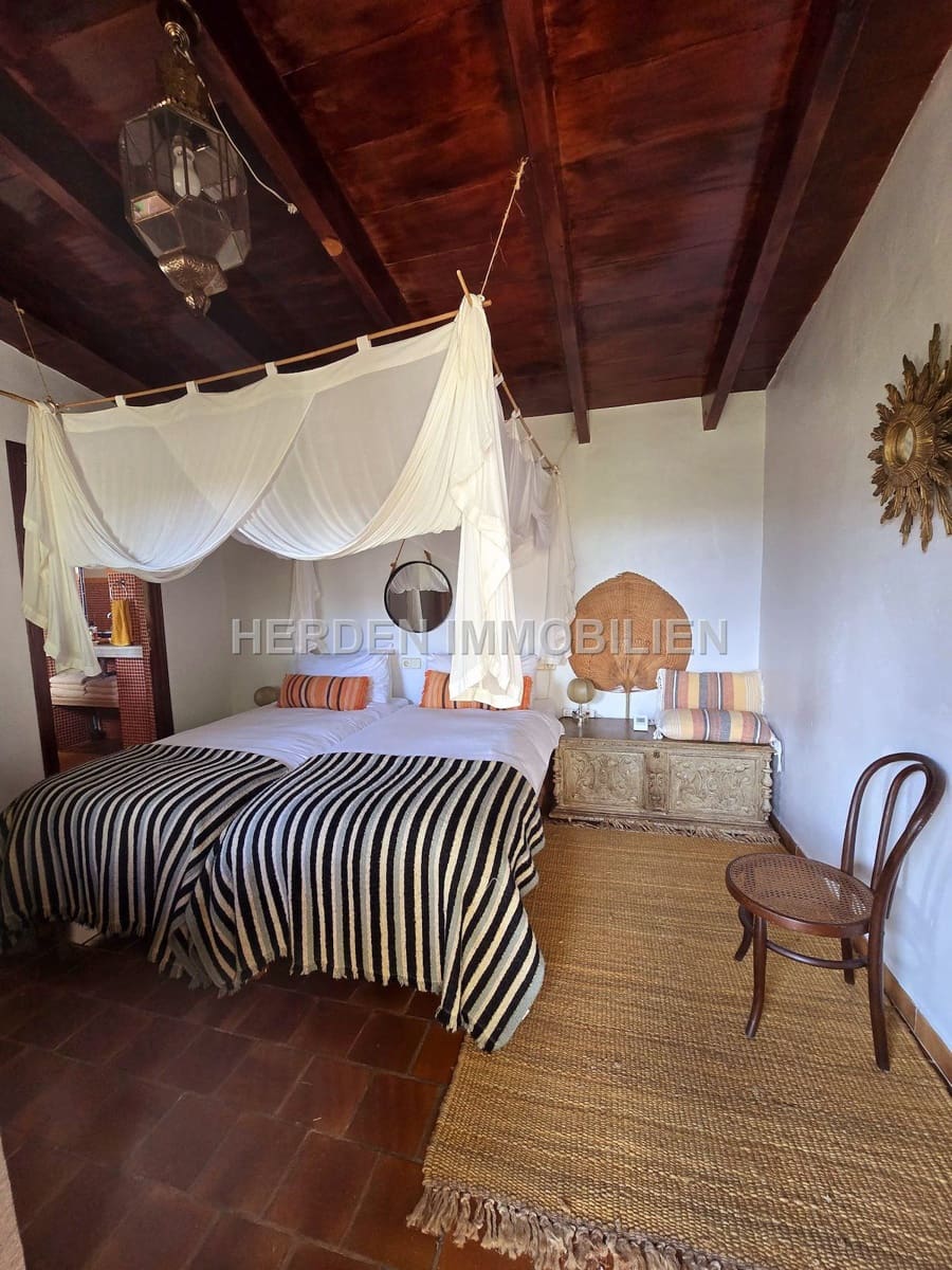 12 quarto Quinta/Casa Rural para venda em Montuiri com piscina - 2 450 000 € (Ref: 9734038)