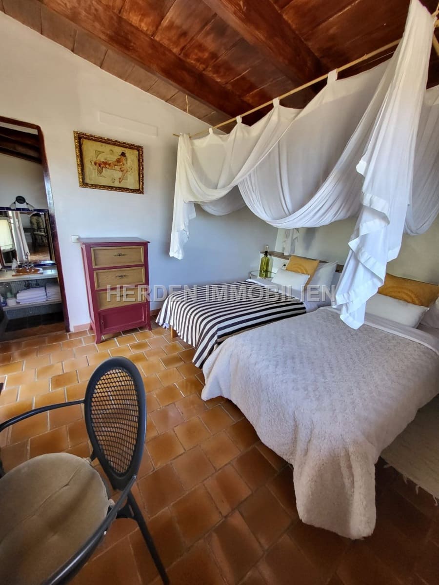 12 quarto Quinta/Casa Rural para venda em Montuiri com piscina - 2 450 000 € (Ref: 9734038)