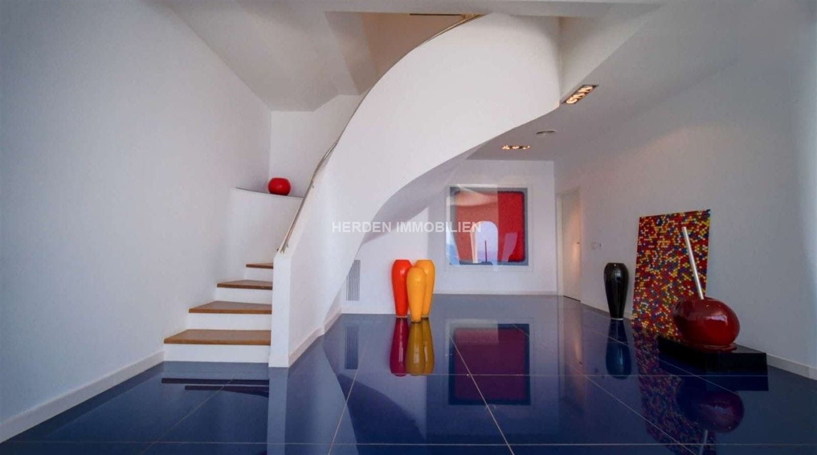 5 bedroom Villa for sale in Calvia with pool - € 3,950,000 (Ref: 9734039)