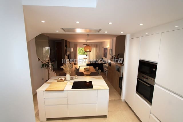 5 soverom Villa til salgs i Palma de Mallorca - € 940 000 (Ref: 9867807)