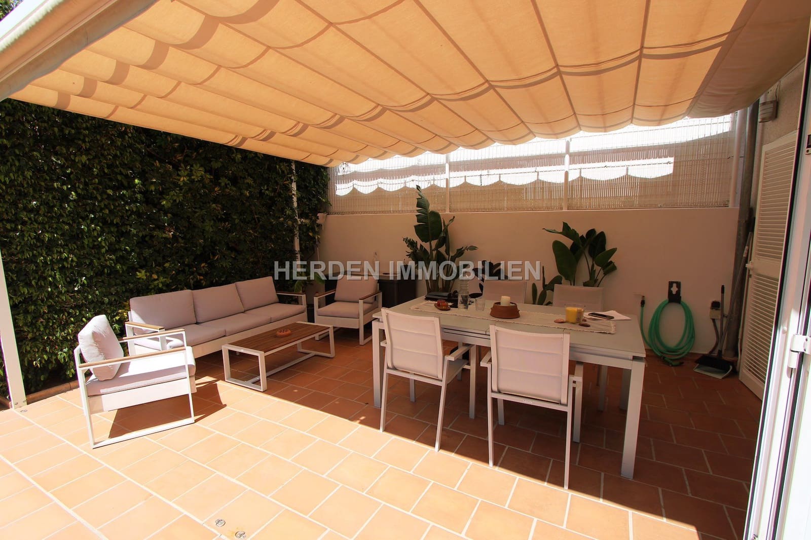 5 soverom Villa til salgs i Palma de Mallorca - € 940 000 (Ref: 9867807)