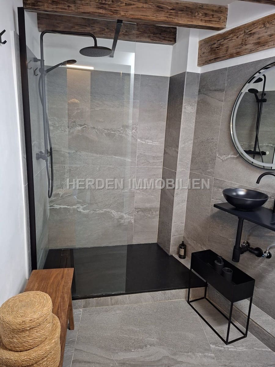 1 bedroom Studio for sale in Palma de Mallorca - € 365,000 (Ref: 9930010)