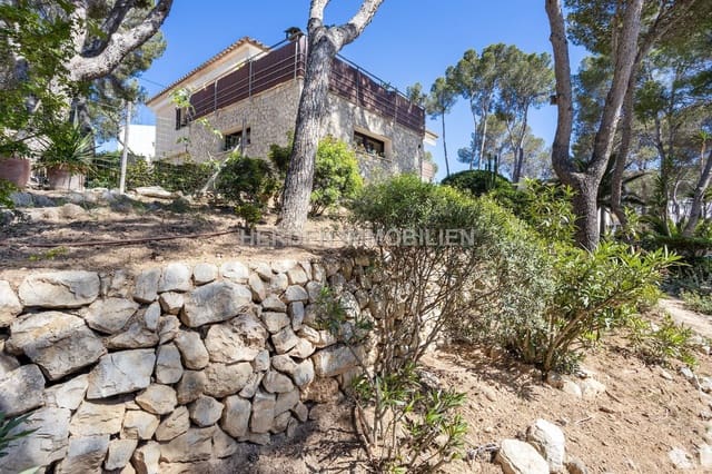 4 bedroom Villa for sale in Calvià with pool garage - € 1,795,000 (Ref: 9931123)