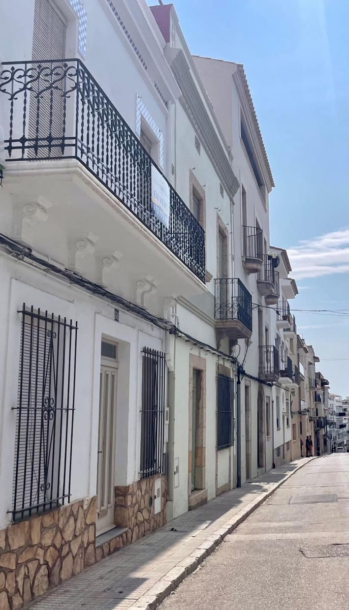 7 soverom Hus til salgs i L'Escala - € 599 000 (Ref: 9401936)