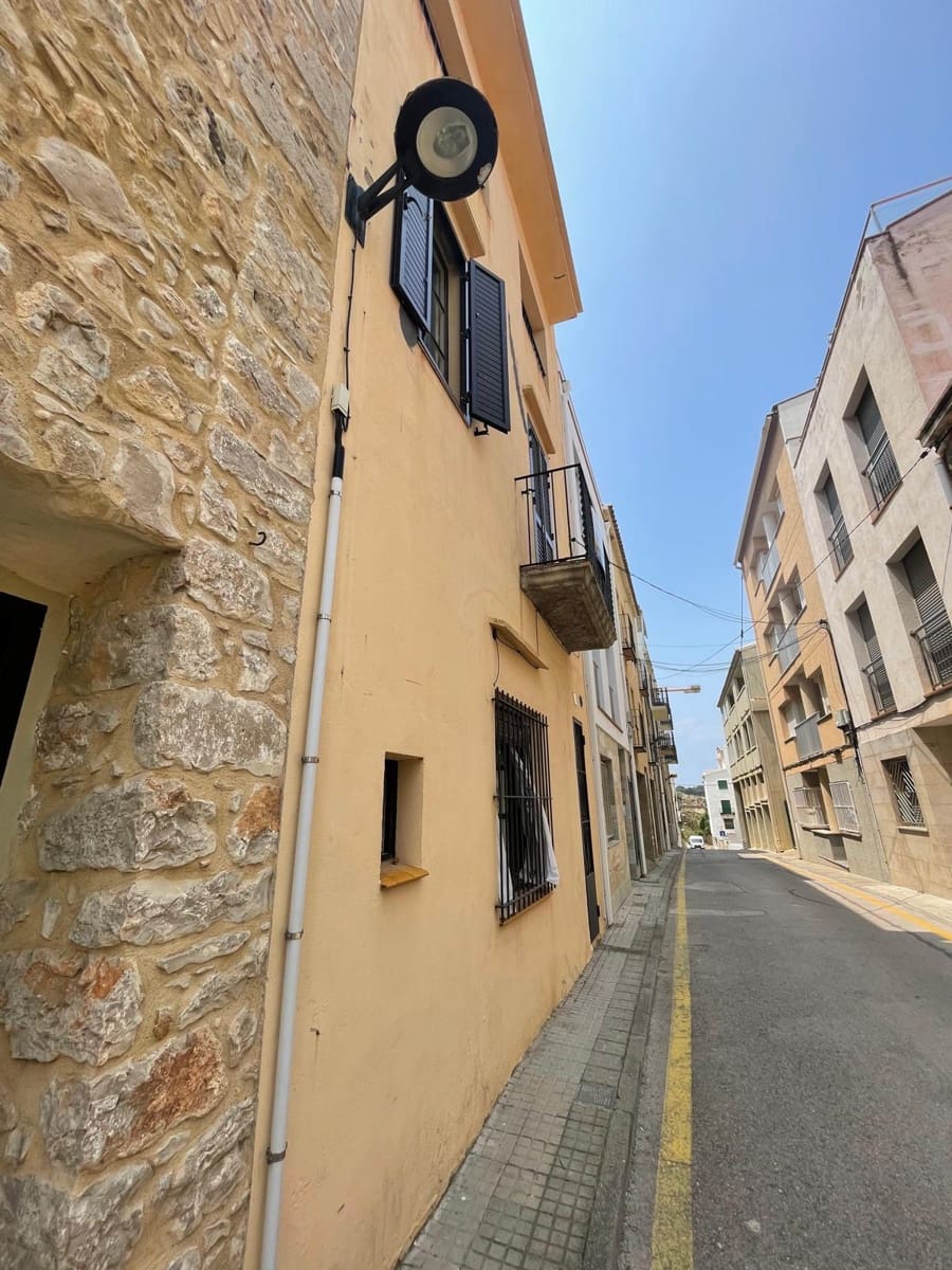 7 soverom Hus til salgs i L'Escala - € 599 000 (Ref: 9401936)