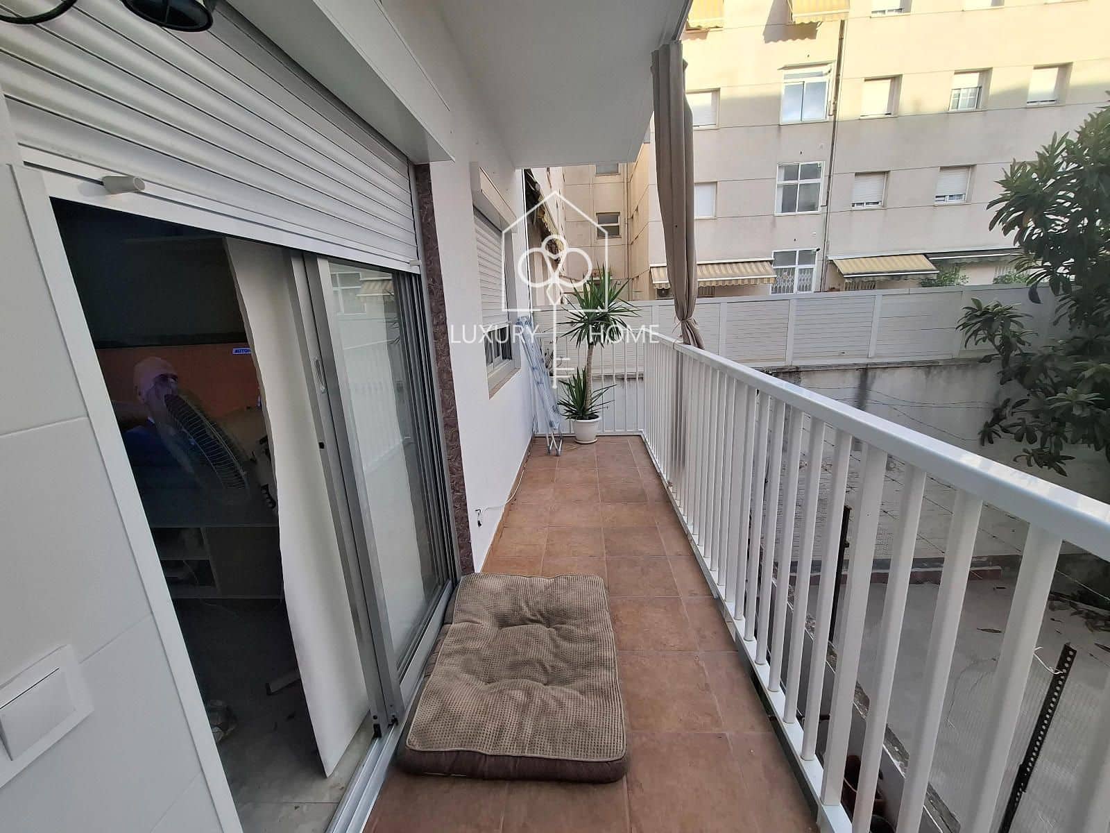 2 sypialnia Mieszkanie na sprzedaż w Viladecans - 208 500 € (Ref: 10044474)