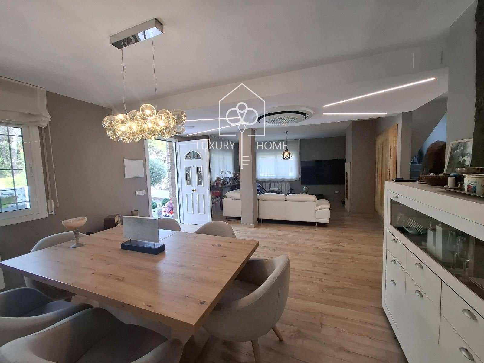 3 sypialnia Willa na sprzedaż w Begues z basenem - 683 000 € (Ref: 10050466)