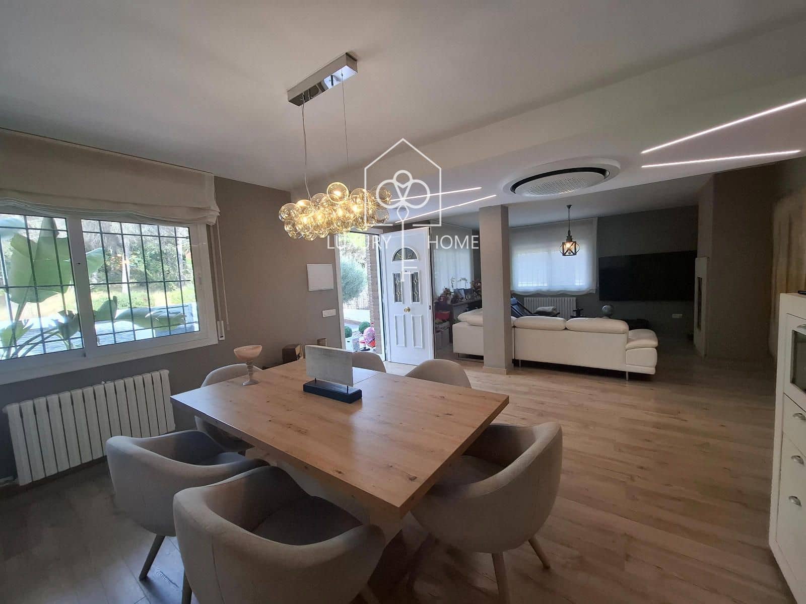 3 sypialnia Willa na sprzedaż w Begues z basenem - 683 000 € (Ref: 10050466)