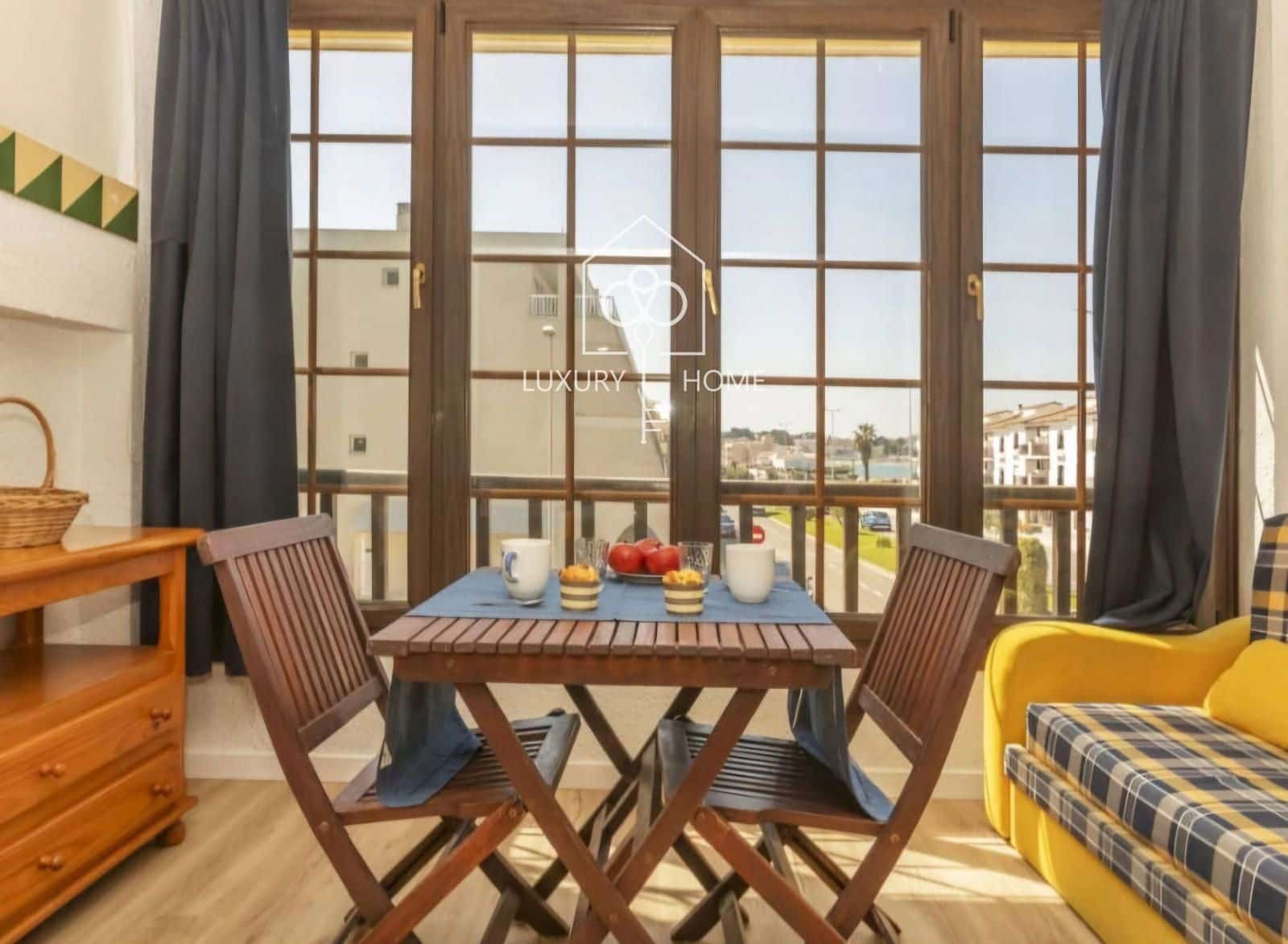 Mieszkanie na sprzedaż w L'Escala z basenem - 149 950 € (Ref: 10153997)