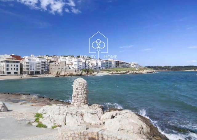 Piso en L'Escala en venta con piscina - 149.950 € (Ref: 10153997)