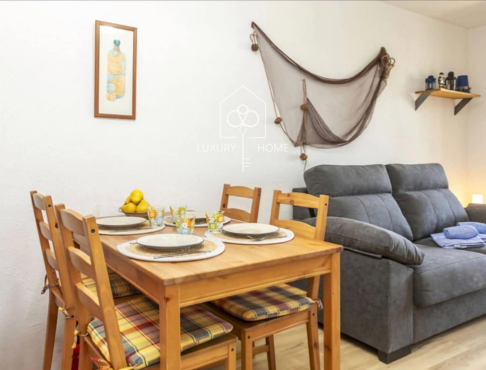 Mieszkanie na sprzedaż w L'Escala z basenem - 149 950 € (Ref: 10153997)