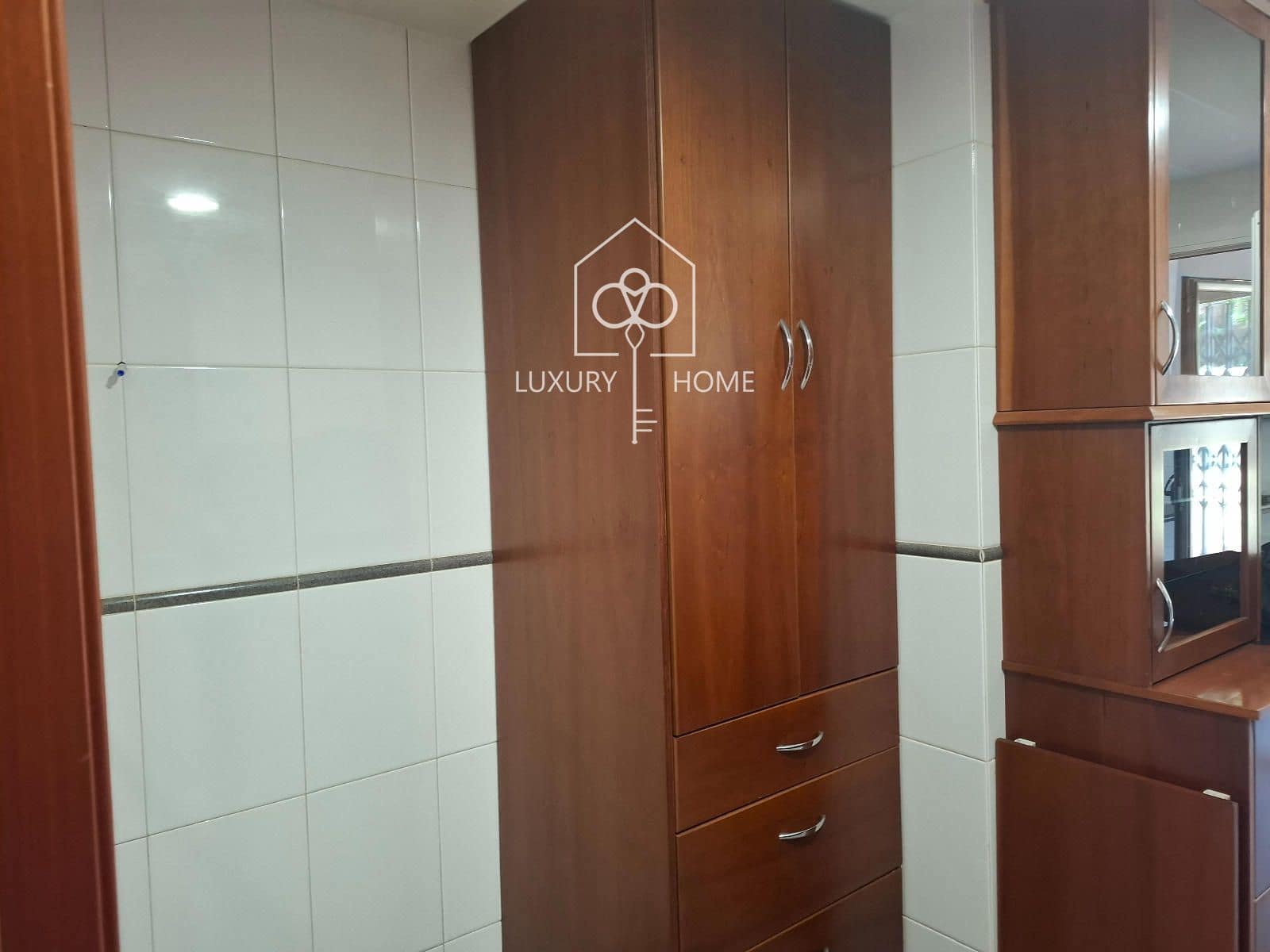 Appartement de 4 chambres à louer à Castelldefels avec piscine garage - 3 000 € (Ref: 10158364)