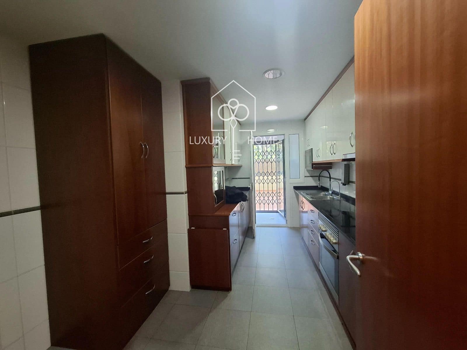 Appartement de 4 chambres à louer à Castelldefels avec piscine garage - 3 000 € (Ref: 10158364)