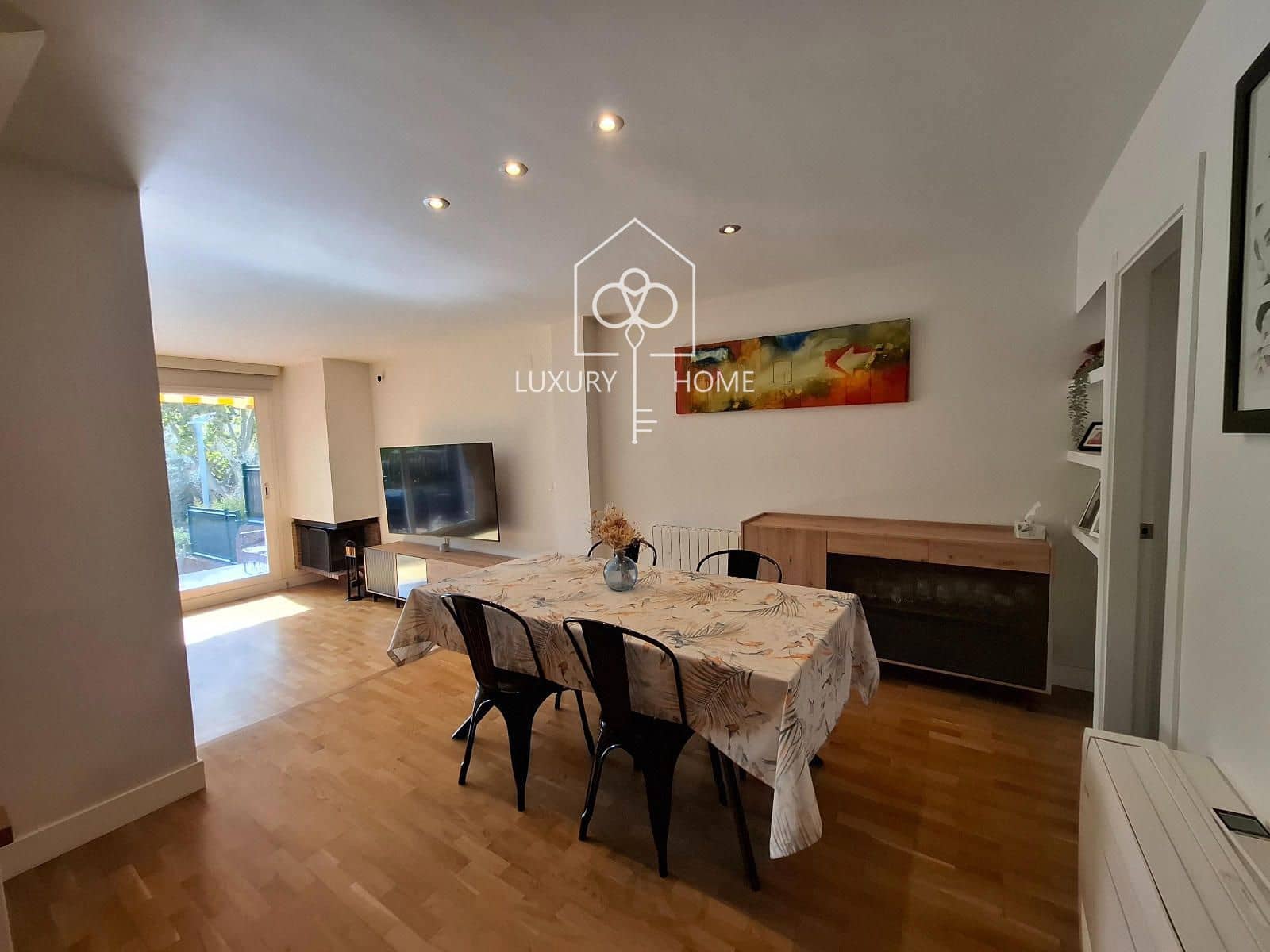 4 soverom Hus til salgs i Begues med svømmebasseng garasje - € 515 000 (Ref: 10173066)