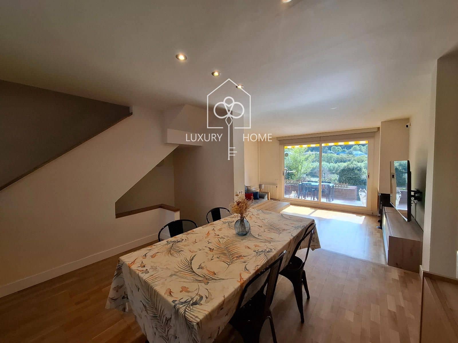 4 soverom Hus til salgs i Begues med svømmebasseng garasje - € 515 000 (Ref: 10173066)