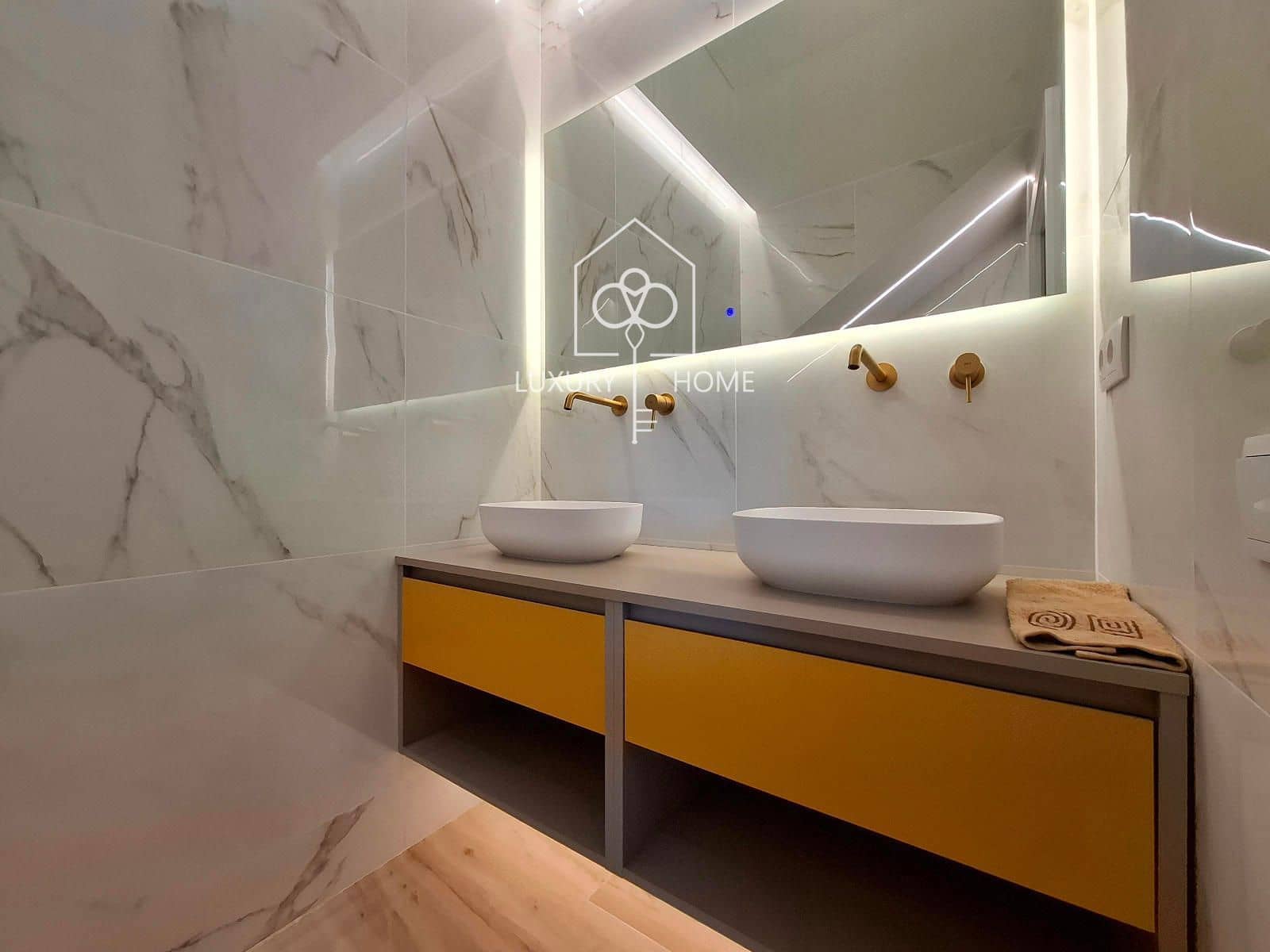 Chalet de 8 habitaciones en Sant Andreu de Llavaneres en venta con piscina - 2.475.000 € (Ref: 9483951)