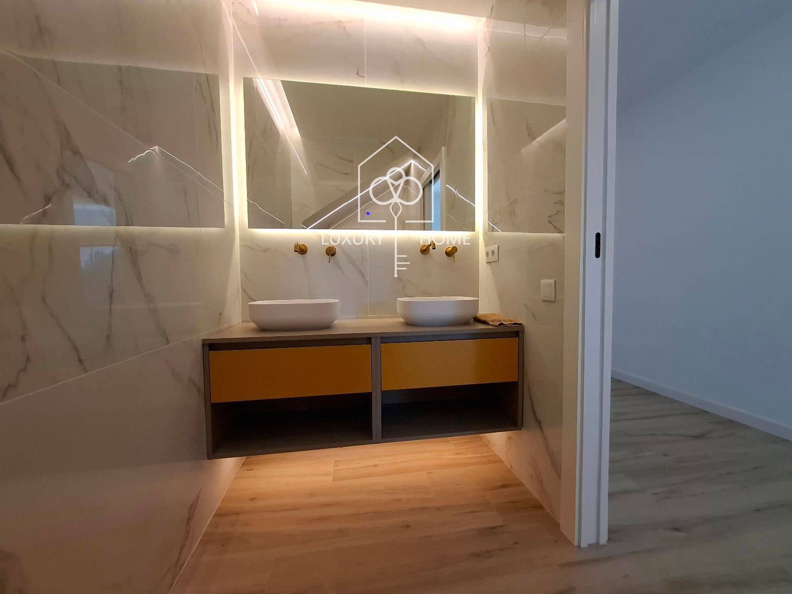 Chalet de 8 habitaciones en Sant Andreu de Llavaneres en venta con piscina - 2.475.000 € (Ref: 9483951)