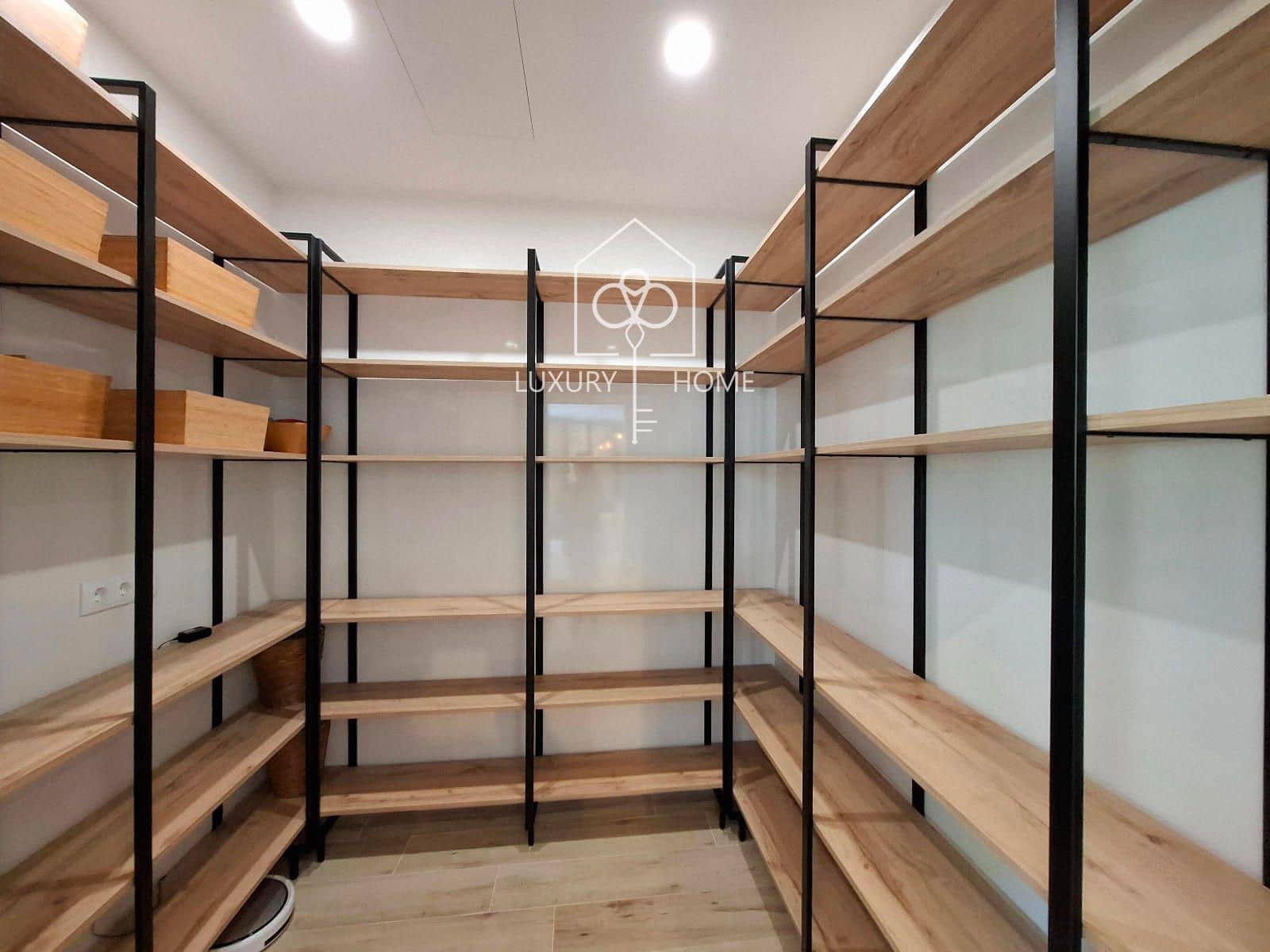 Chalet de 8 habitaciones en Sant Andreu de Llavaneres en venta con piscina - 2.475.000 € (Ref: 9483951)