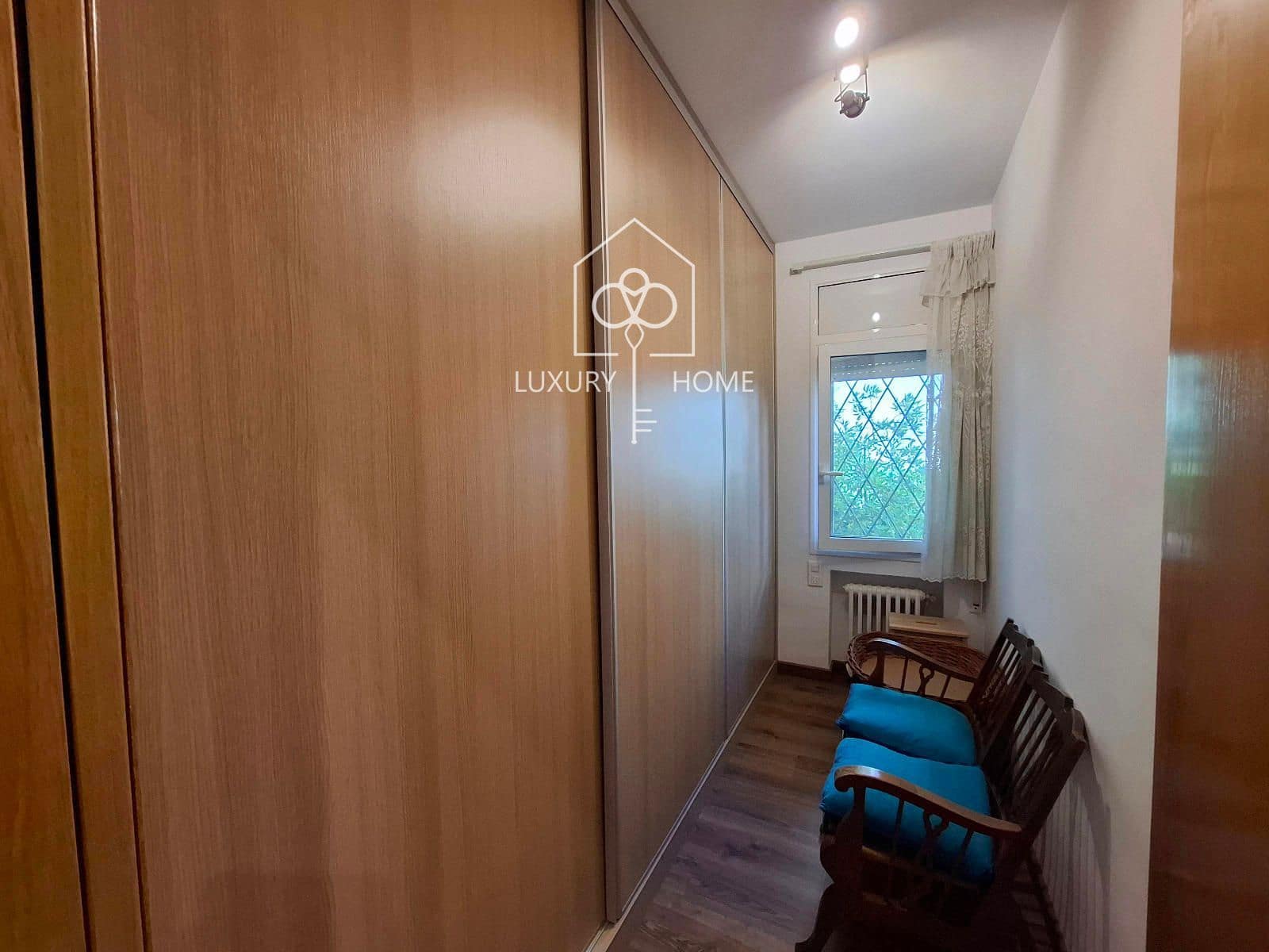 4 bedroom Villa for sale in Begues with pool garage - € 620,000 (Ref: 9483952)