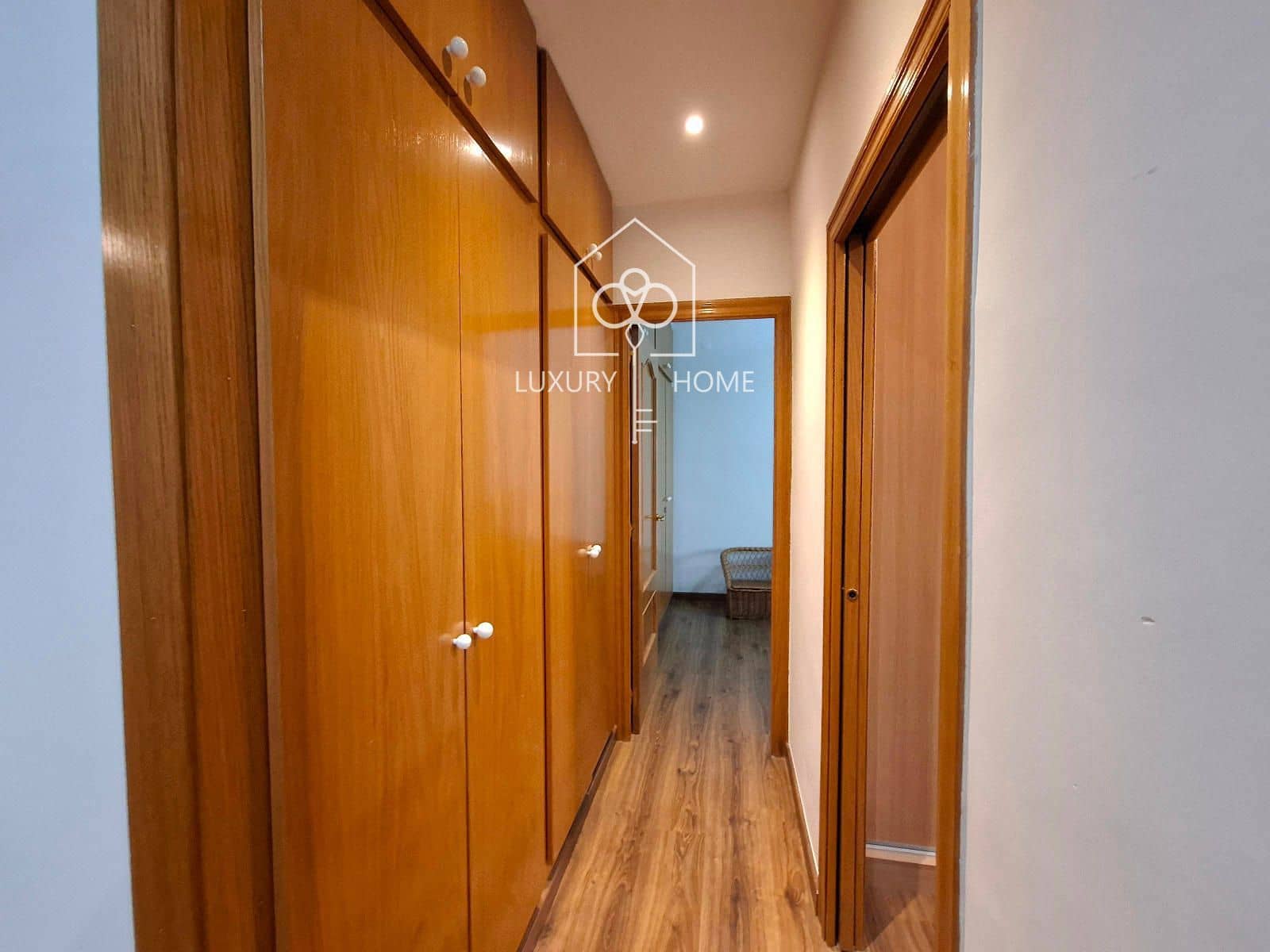 4 bedroom Villa for sale in Begues with pool garage - € 620,000 (Ref: 9483952)