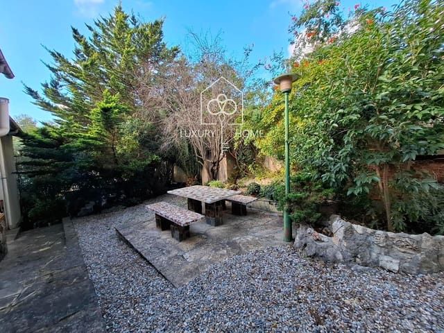 4 bedroom Villa for sale in Begues with pool garage - € 620,000 (Ref: 9483952)