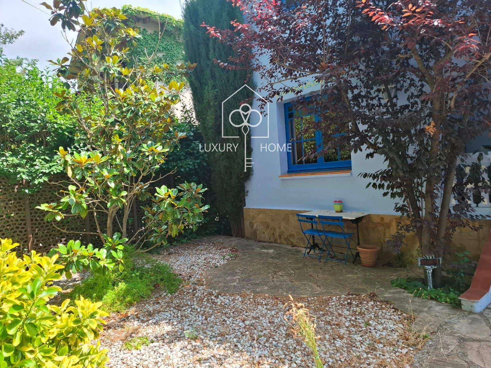 5 bedroom Villa for sale in Begues with garage - € 575,000 (Ref: 9483953)