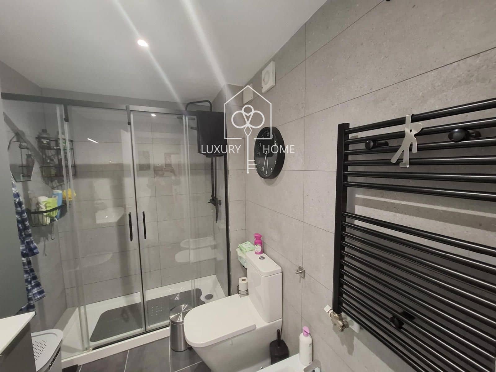 4 bedroom Villa for sale in Begues with garage - € 775,000 (Ref: 9483957)