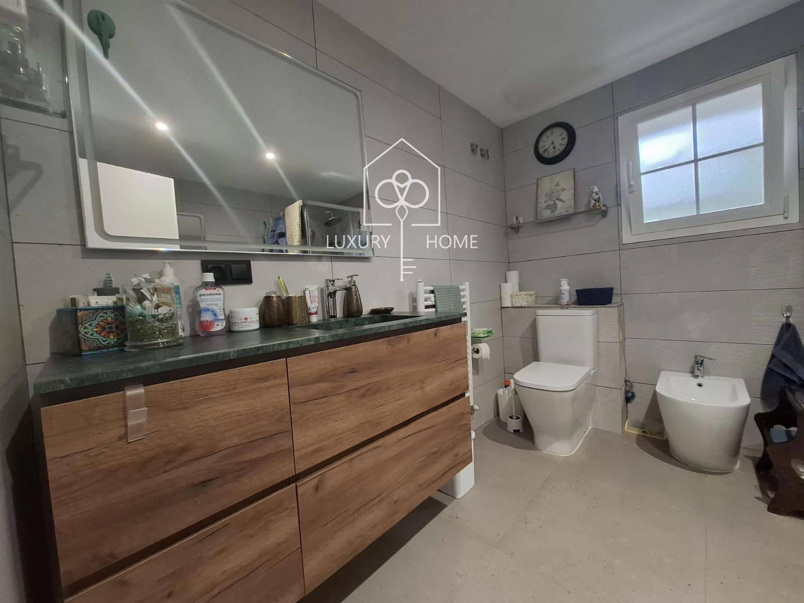 4 bedroom Villa for sale in Begues with garage - € 775,000 (Ref: 9483957)