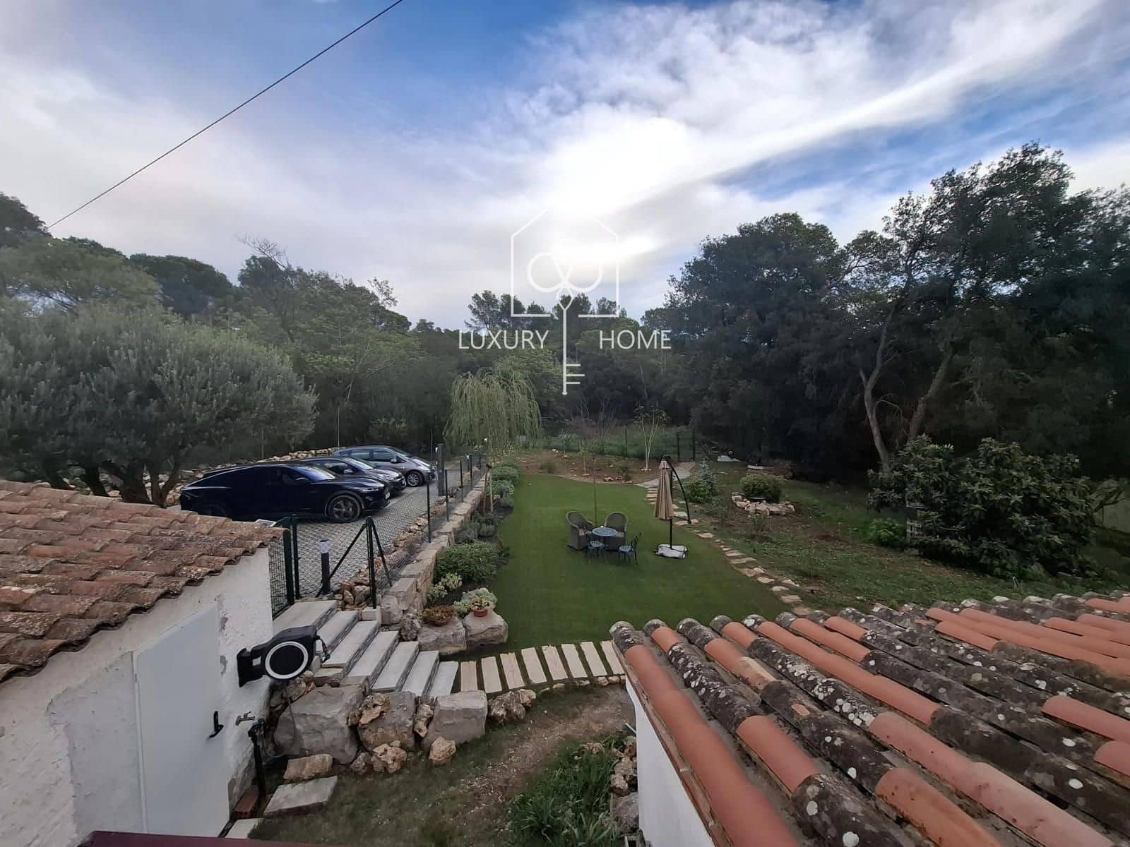 4 bedroom Villa for sale in Begues with garage - € 775,000 (Ref: 9483957)