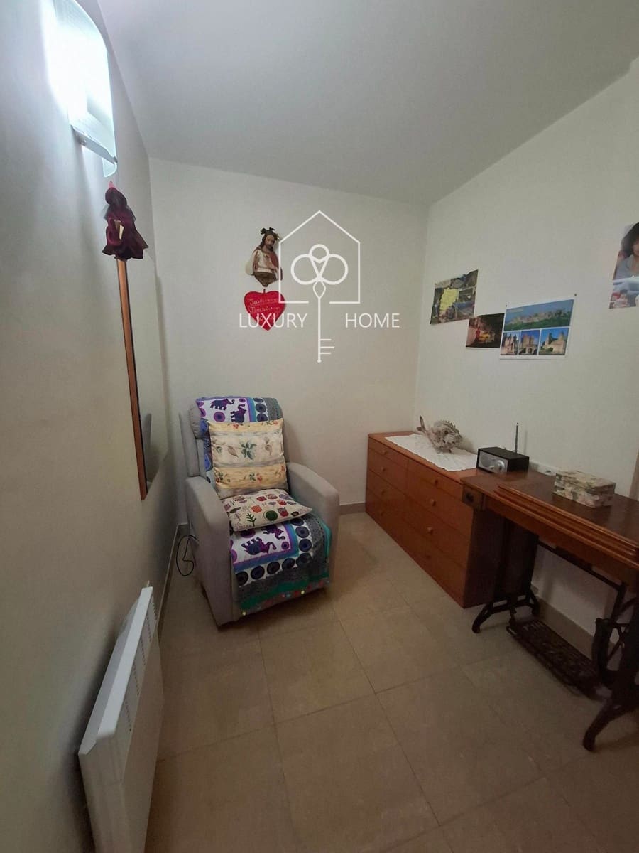 3 soveværelse Lejlighed til salg i Begues med garage - € 350.000 (Ref: 9483959)