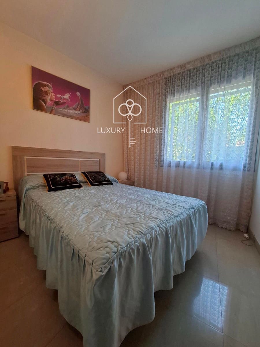 3 soveværelse Lejlighed til salg i Begues med garage - € 350.000 (Ref: 9483959)