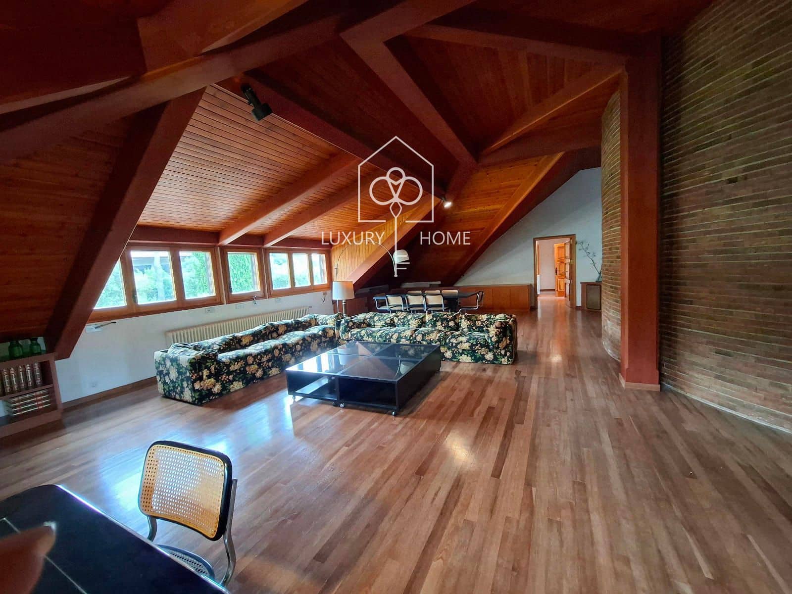 9 bedroom Villa for sale in Begues with pool garage - € 1,300,000 (Ref: 9483960)