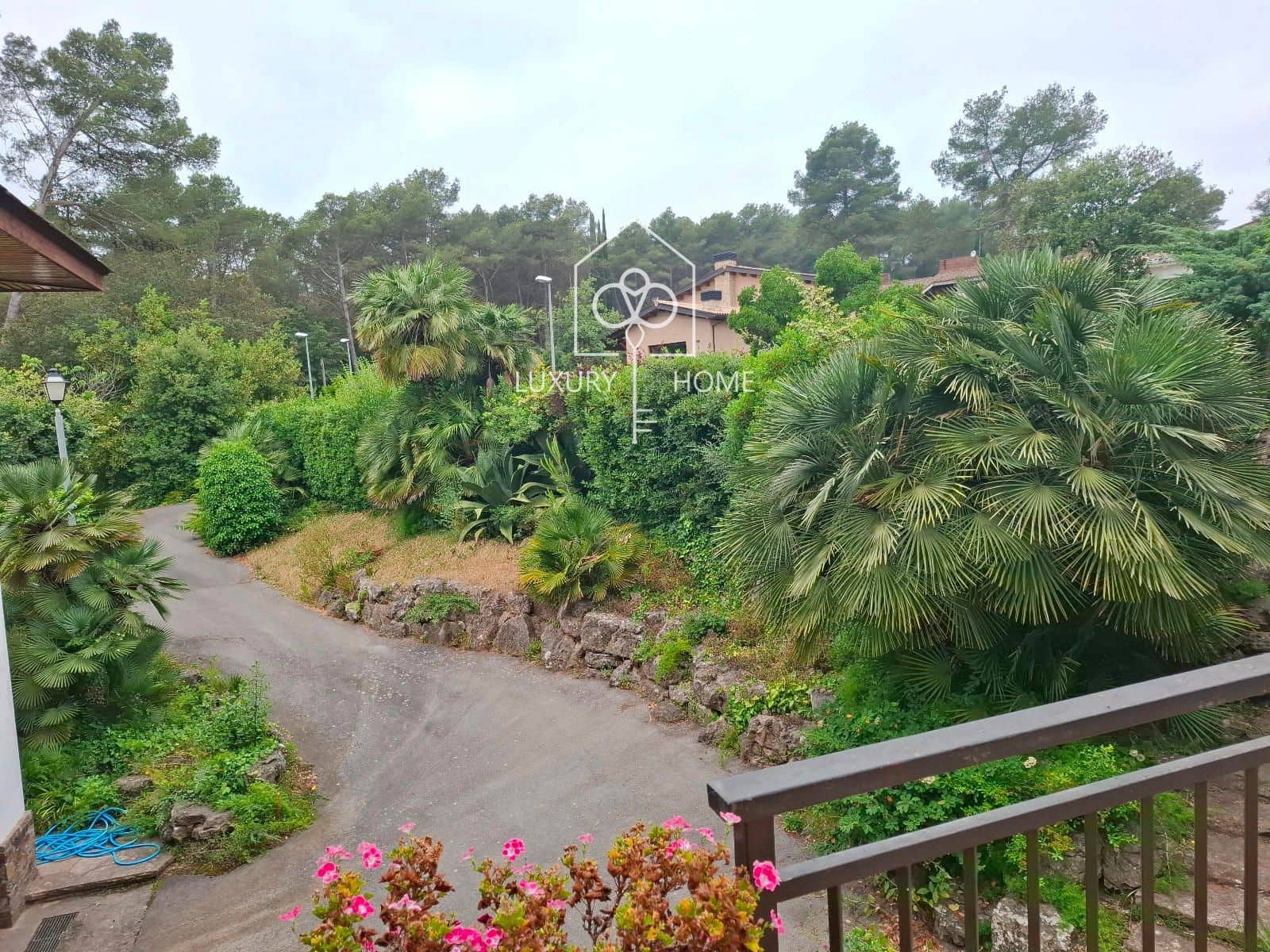 9 bedroom Villa for sale in Begues with pool garage - € 1,300,000 (Ref: 9483960)