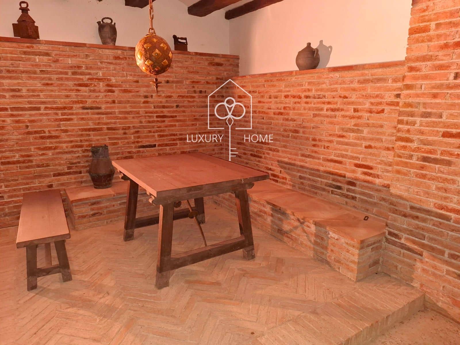 9 bedroom Villa for sale in Begues with pool garage - € 1,300,000 (Ref: 9483960)