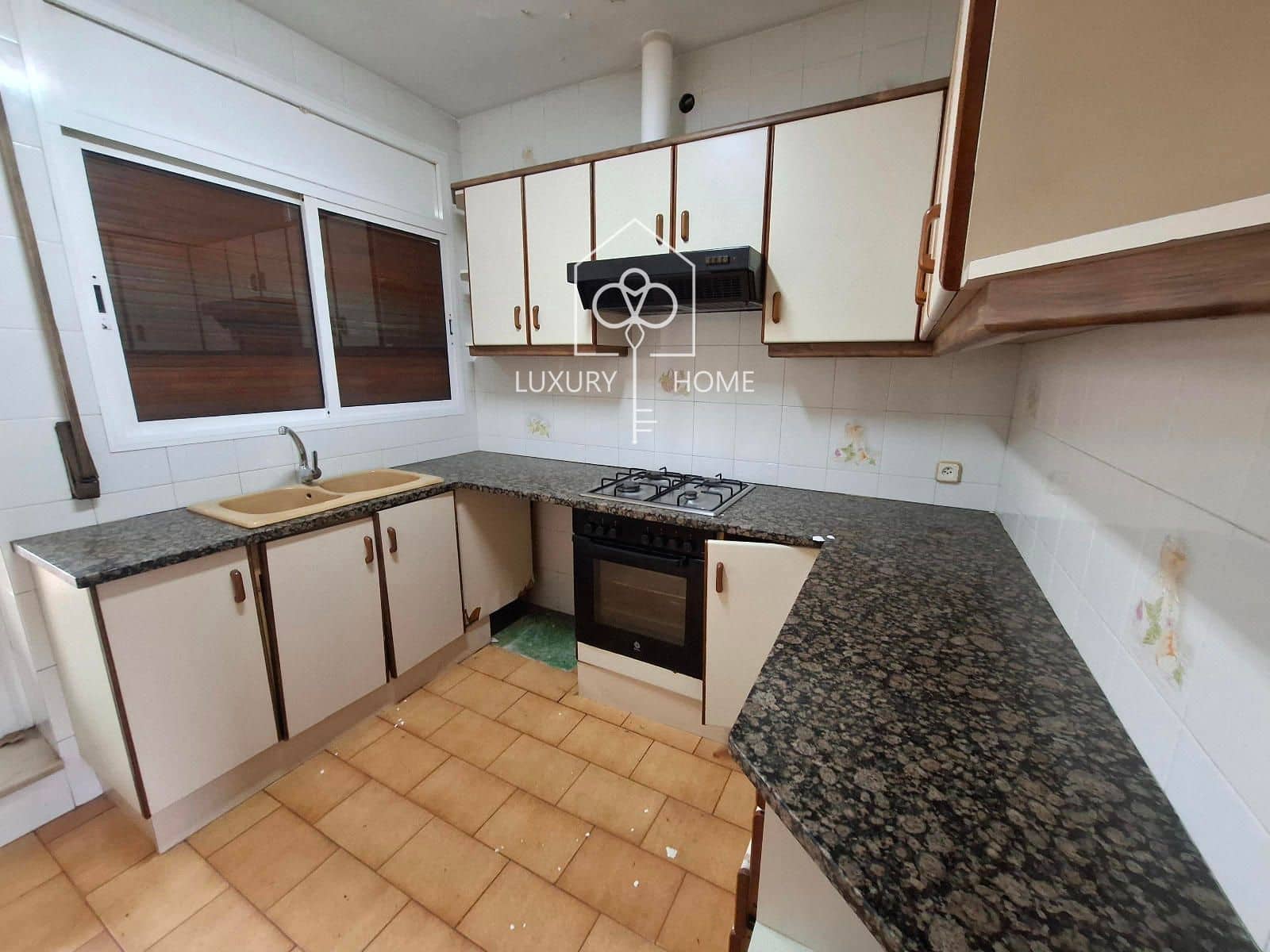 3 bedroom Villa for sale in Begues - € 350,000 (Ref: 9483961)