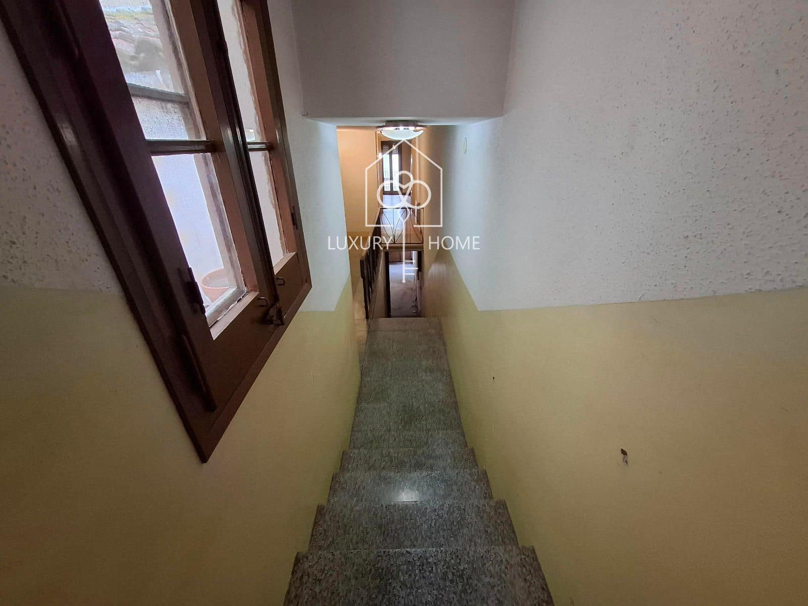 3 bedroom Villa for sale in Begues - € 350,000 (Ref: 9483961)