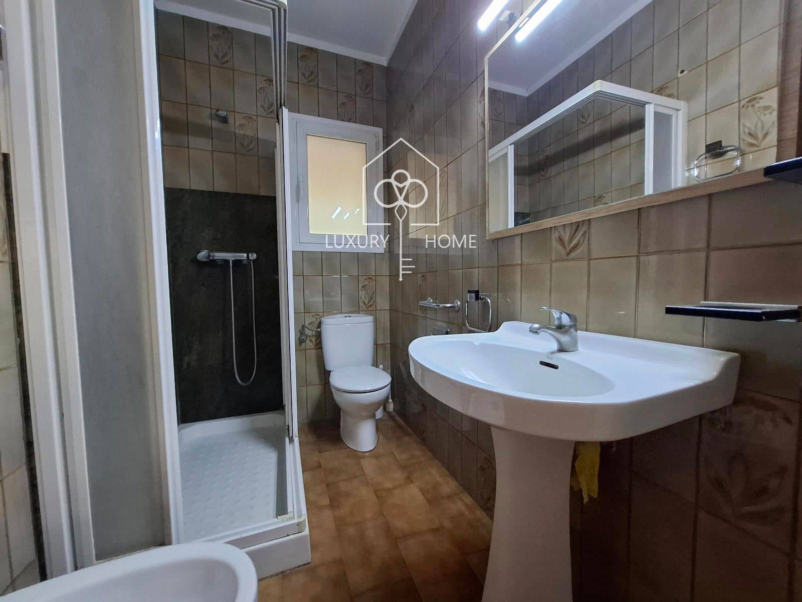 3 bedroom Villa for sale in Begues - € 350,000 (Ref: 9483961)