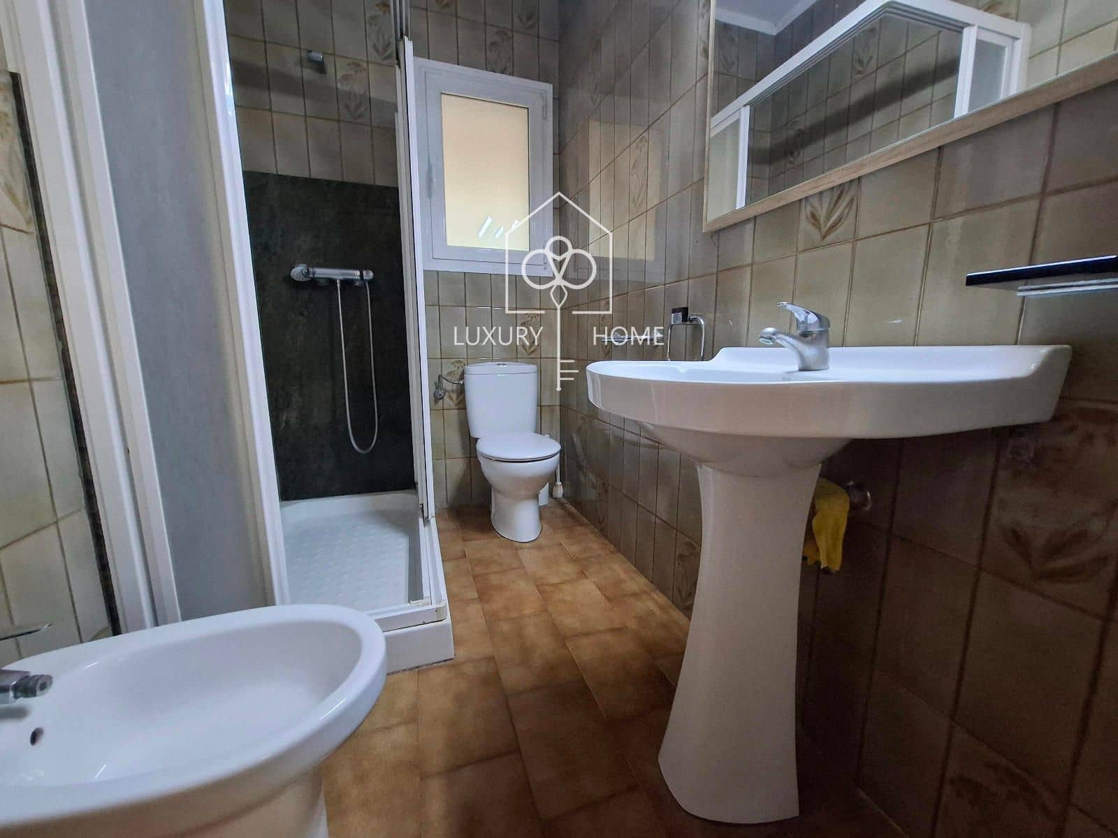 3 bedroom Villa for sale in Begues - € 350,000 (Ref: 9483961)