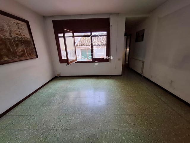 3 bedroom Villa for sale in Begues - € 350,000 (Ref: 9483961)