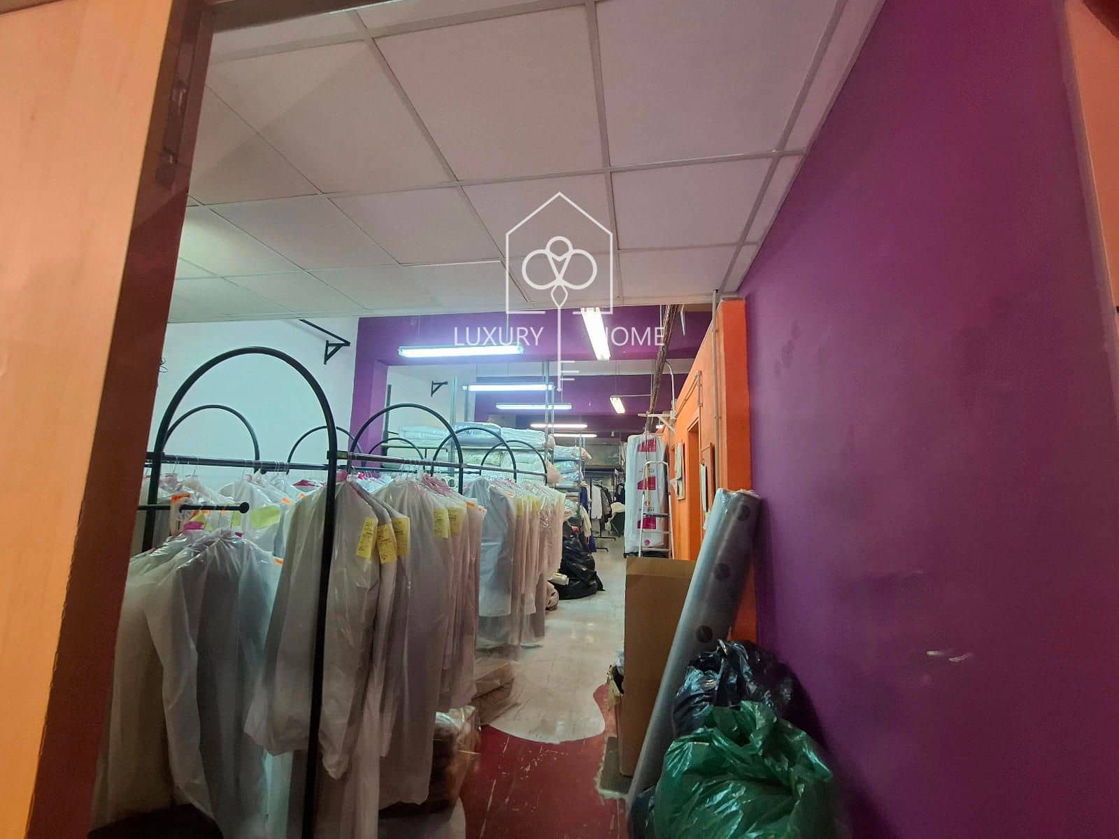 Komercyjne na sprzedaż w Valls - 415 000 € (Ref: 9483963)