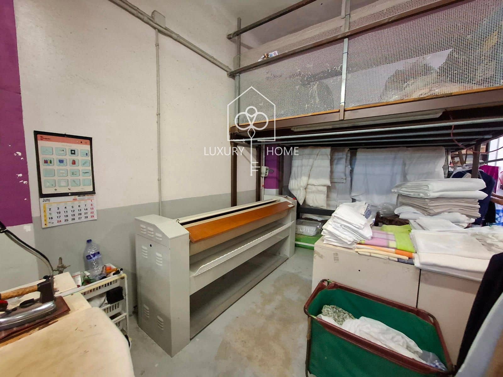 Komercyjne na sprzedaż w Valls - 415 000 € (Ref: 9483963)