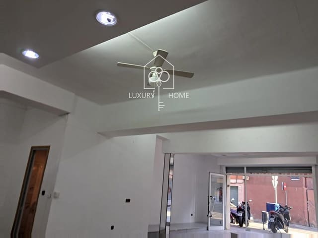 Local Comercial en Viladecans en venta - 159.000 € (Ref: 9483966)