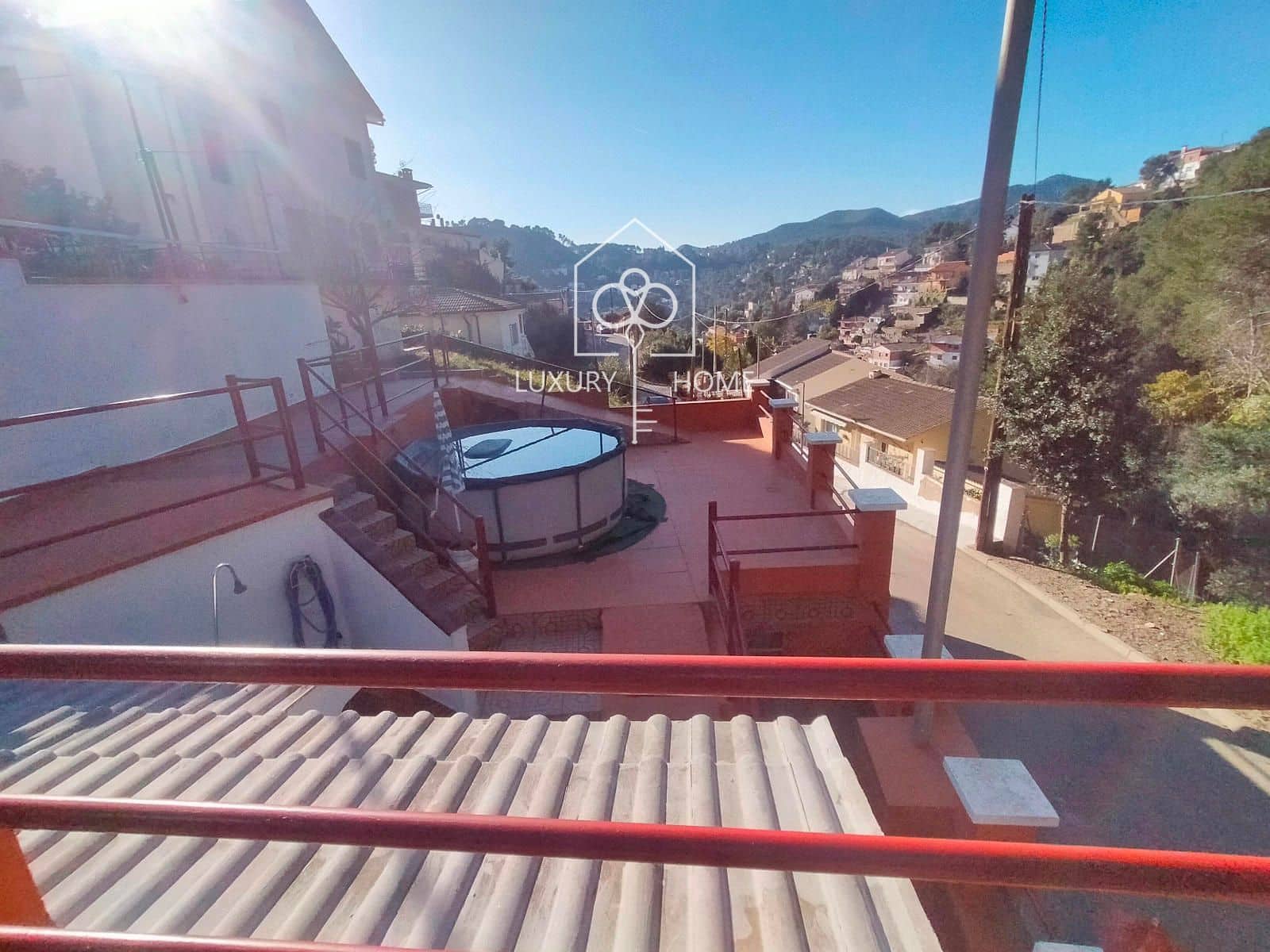 6 soverom Villa til salgs i Corbera de Llobregat med garasje - € 315 000 (Ref: 9483967)