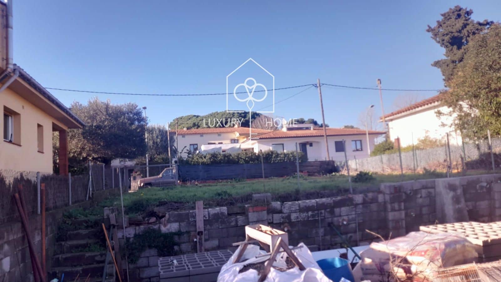 Terreno para Construção para venda em Begues - 242 000 € (Ref: 9547149)